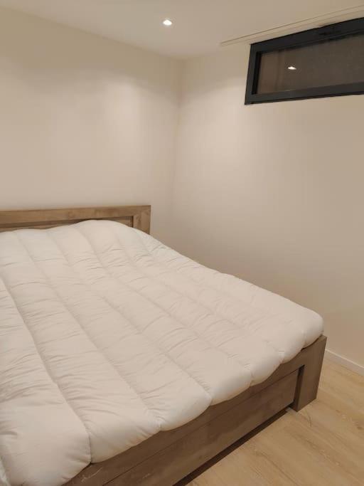 L'Escale Apartamento Meyreuil Exterior foto